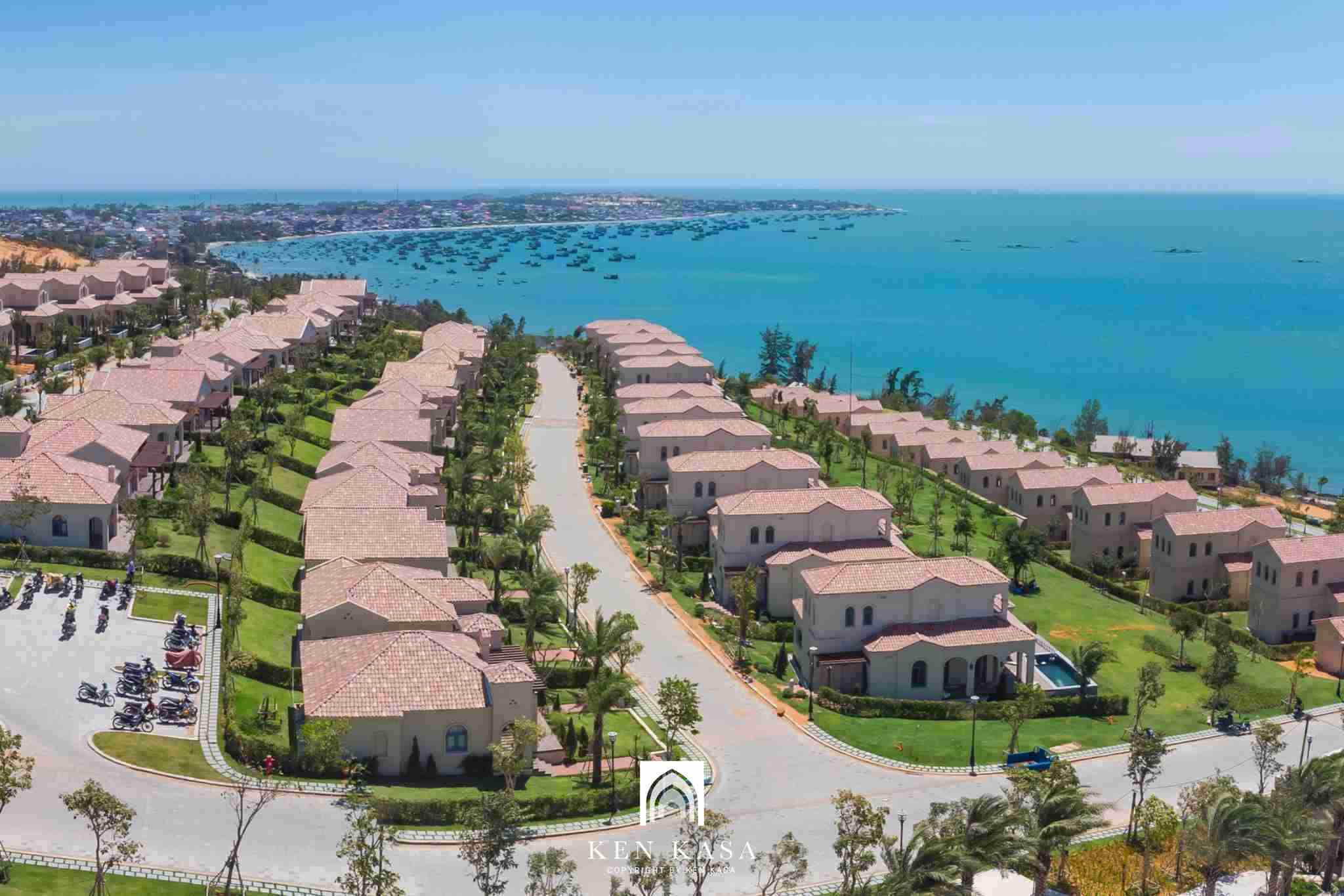 Cảnh quan tại Centara Mirage Resort Mũi Né